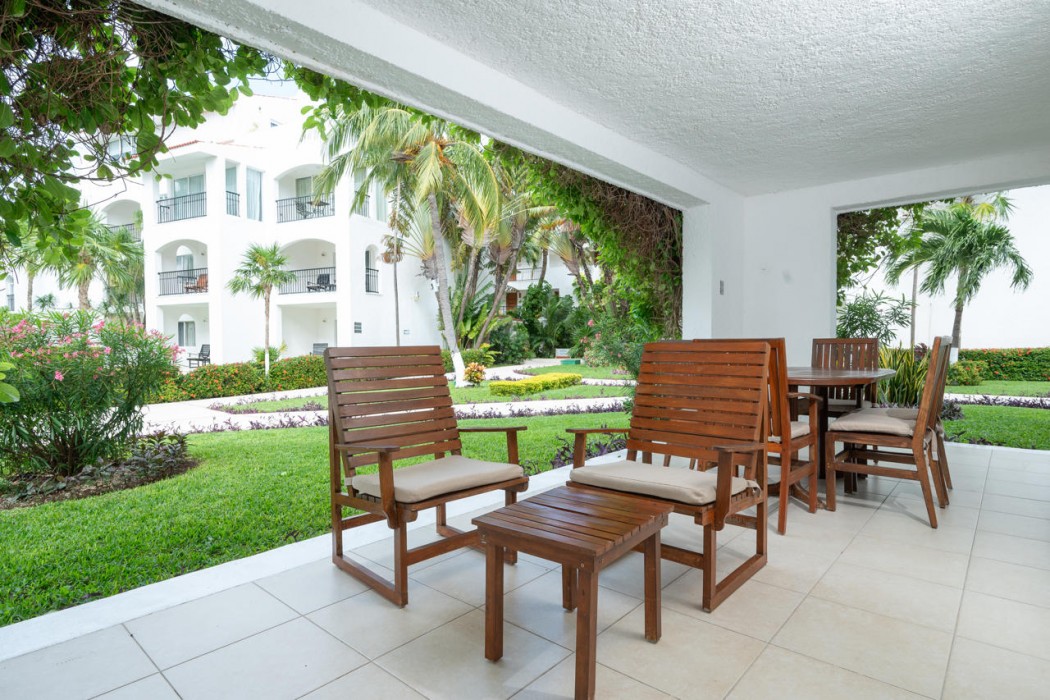 Beachscape Kin Ha Villas and Suites 40/89