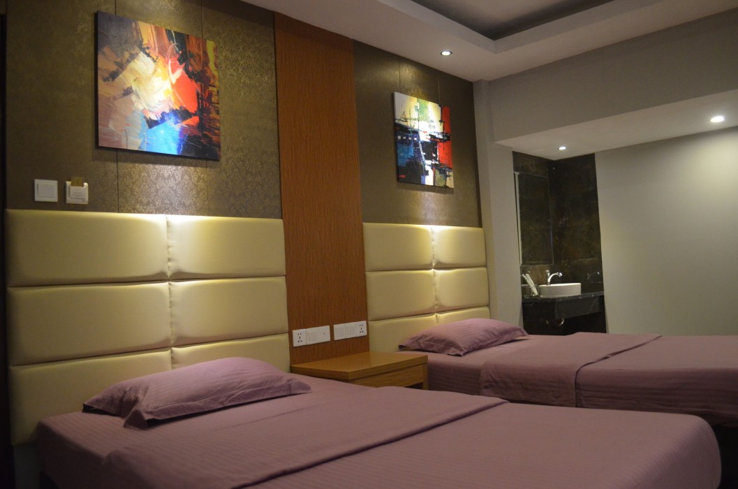 Hotel Mustika Gajah Mada 46/74