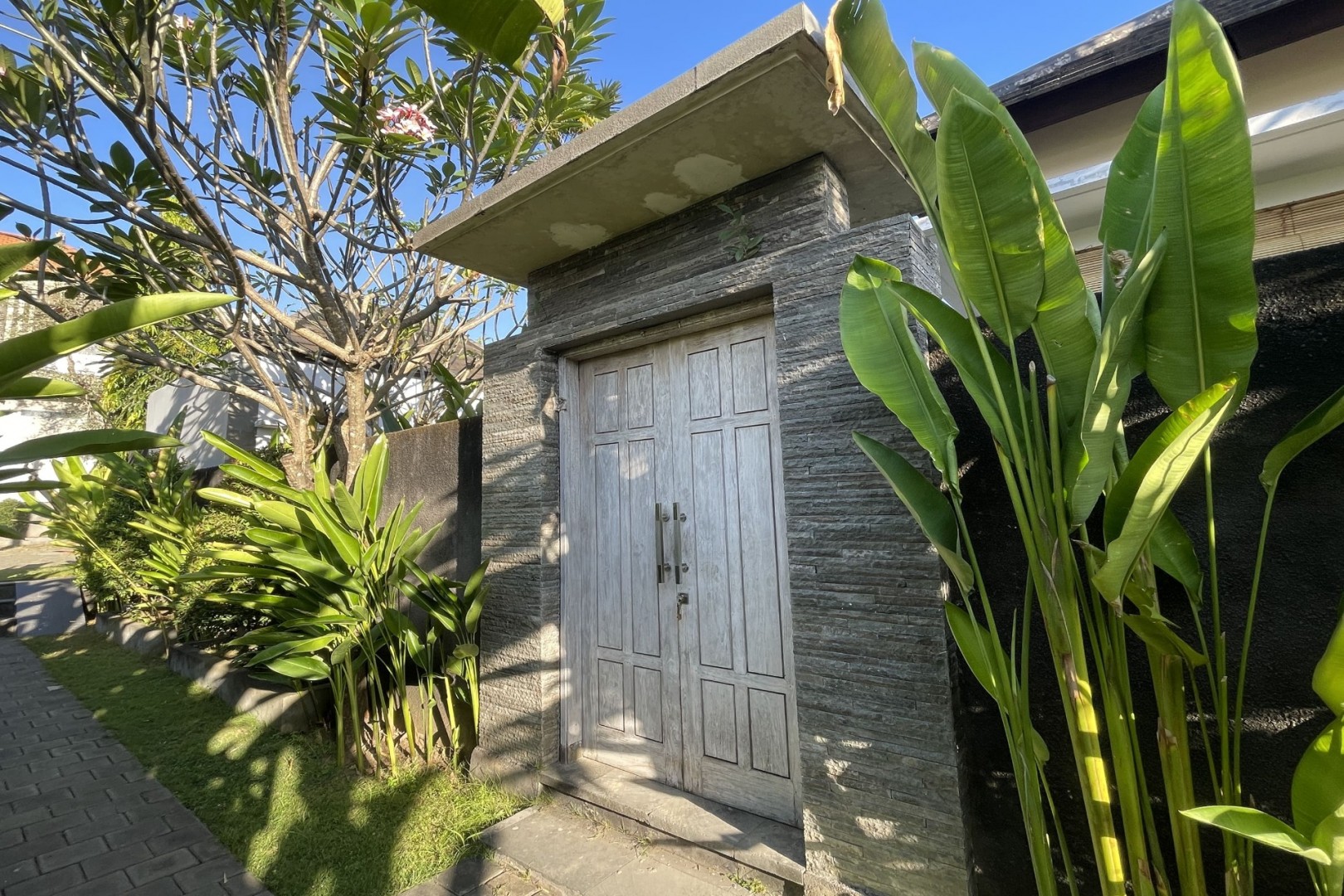 Kusuma Villa Kerobokan by ZUZU 6/32