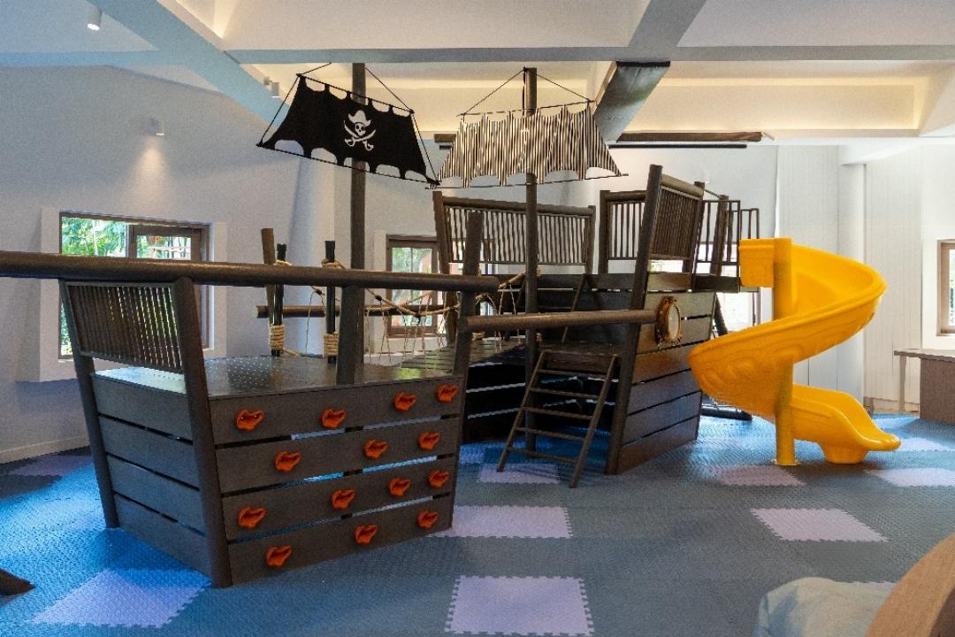 Cape Panwa Hotel 24/68