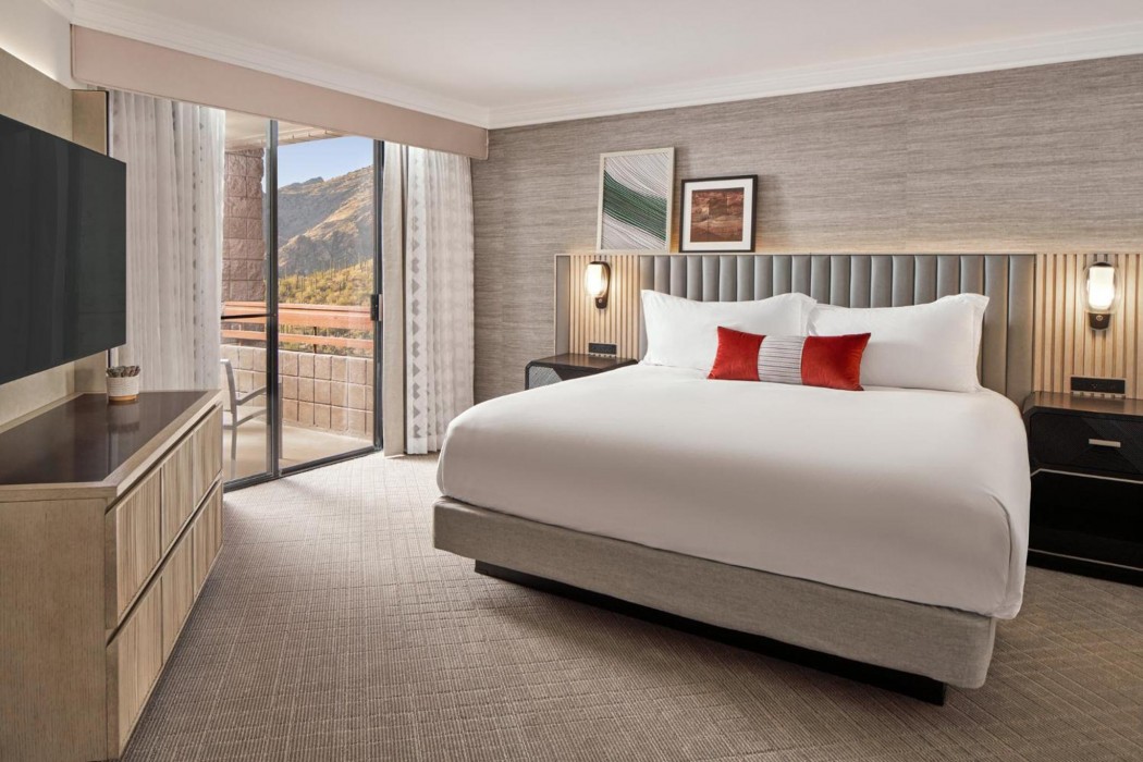 Loews Ventana Canyon Resort 53/99