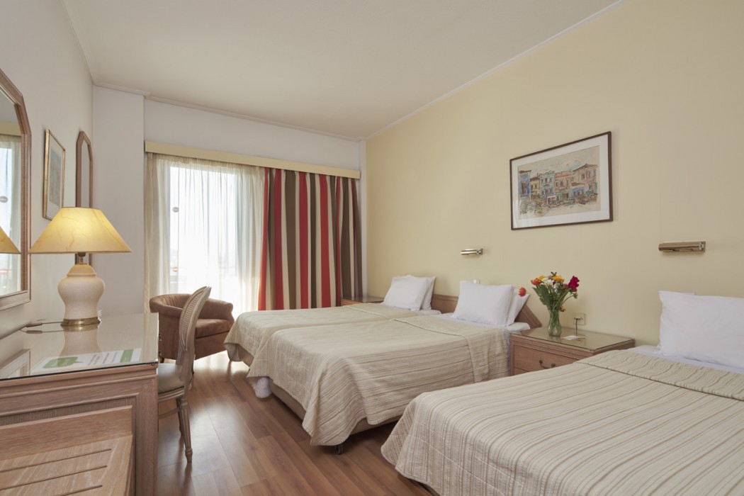 Candia Hotel 22/82