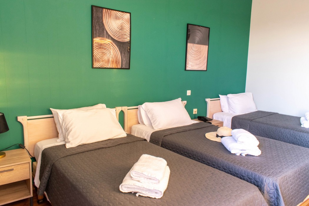 Candia Hotel 23/82