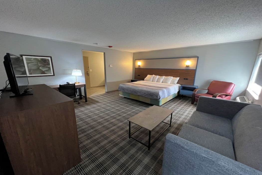 AmericInn by Wyndham Glendale/Milwaukee 15/28