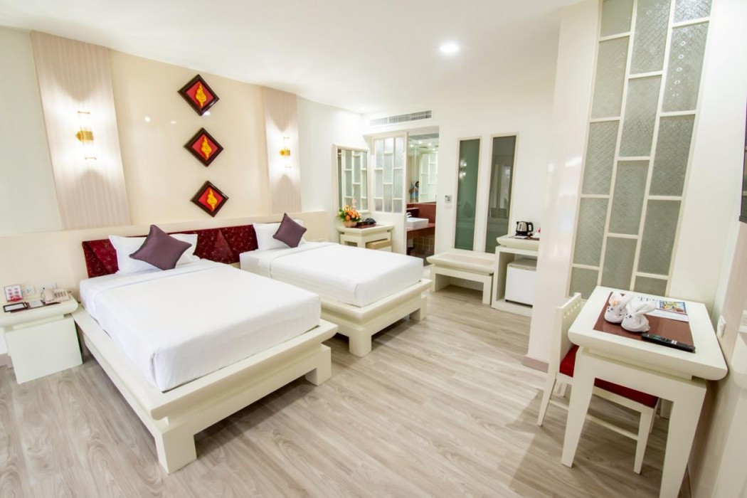 Duangjitt Resort & Spa 12/83