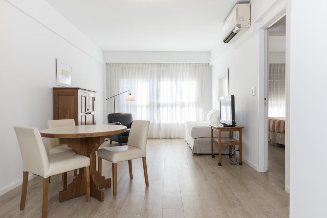 Loi Flats 21/55