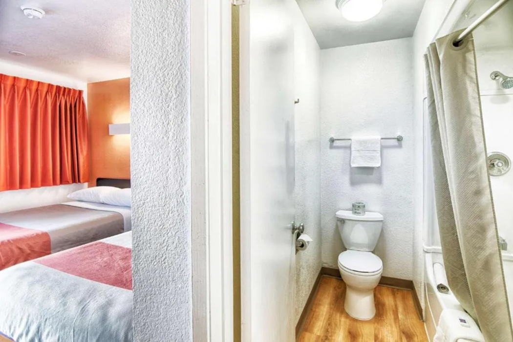 Motel6 Mammoth Lakes, CA 25/55