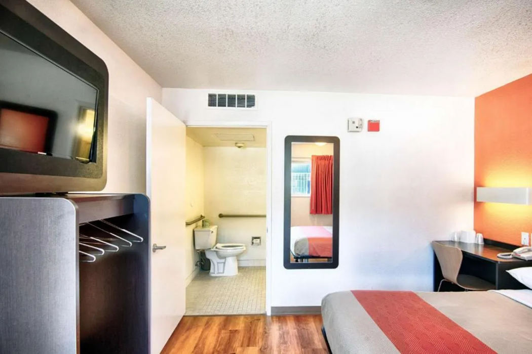 Motel6 Mammoth Lakes, CA 22/55