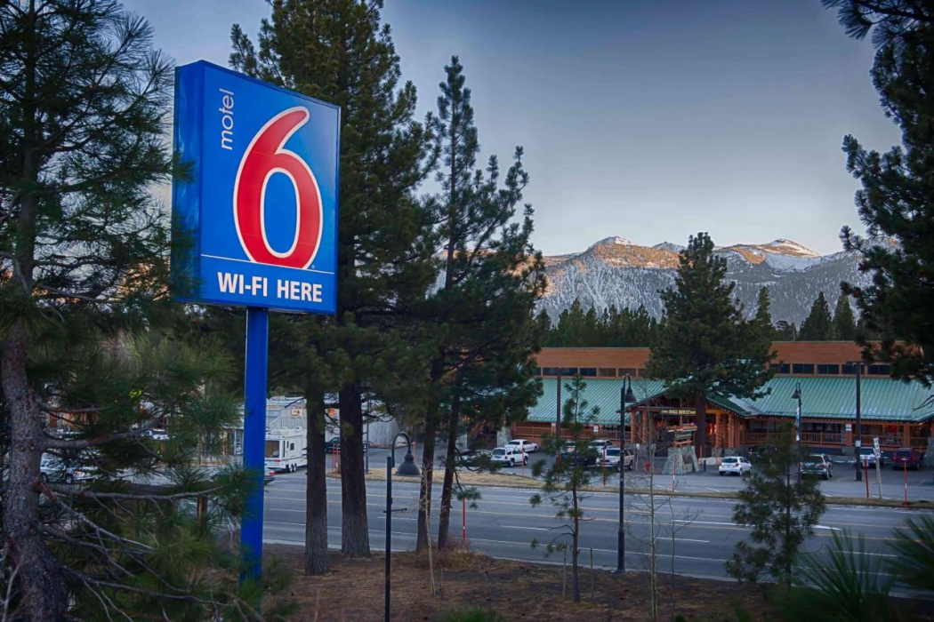 Motel6 Mammoth Lakes, CA in MAMMOTH LAKES - CA