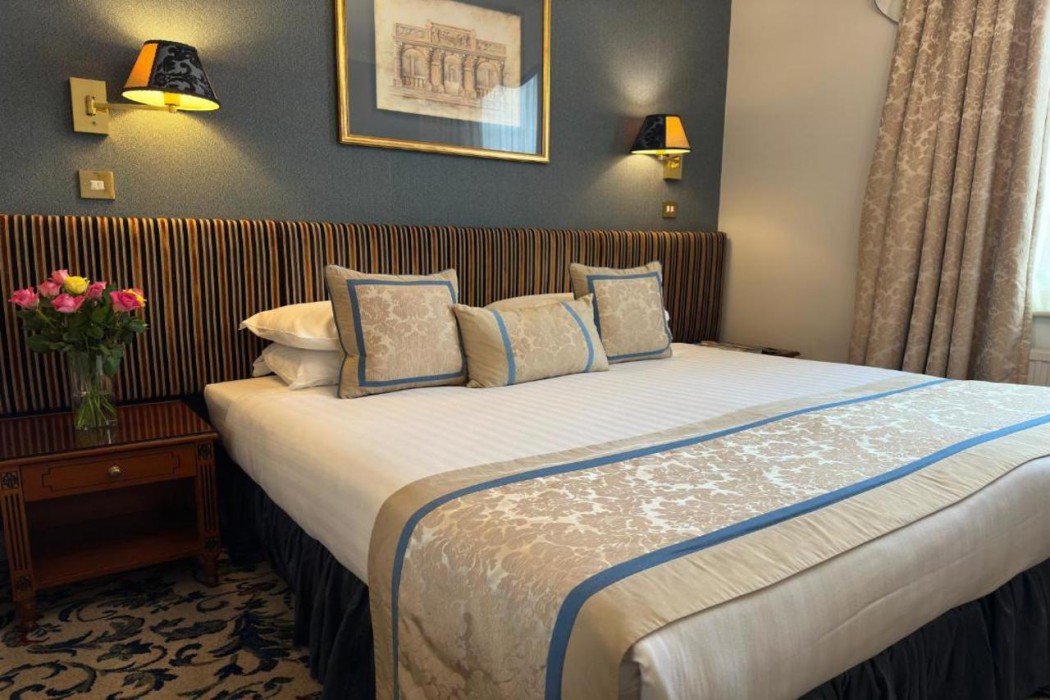 London Lodge Hotel 15/72
