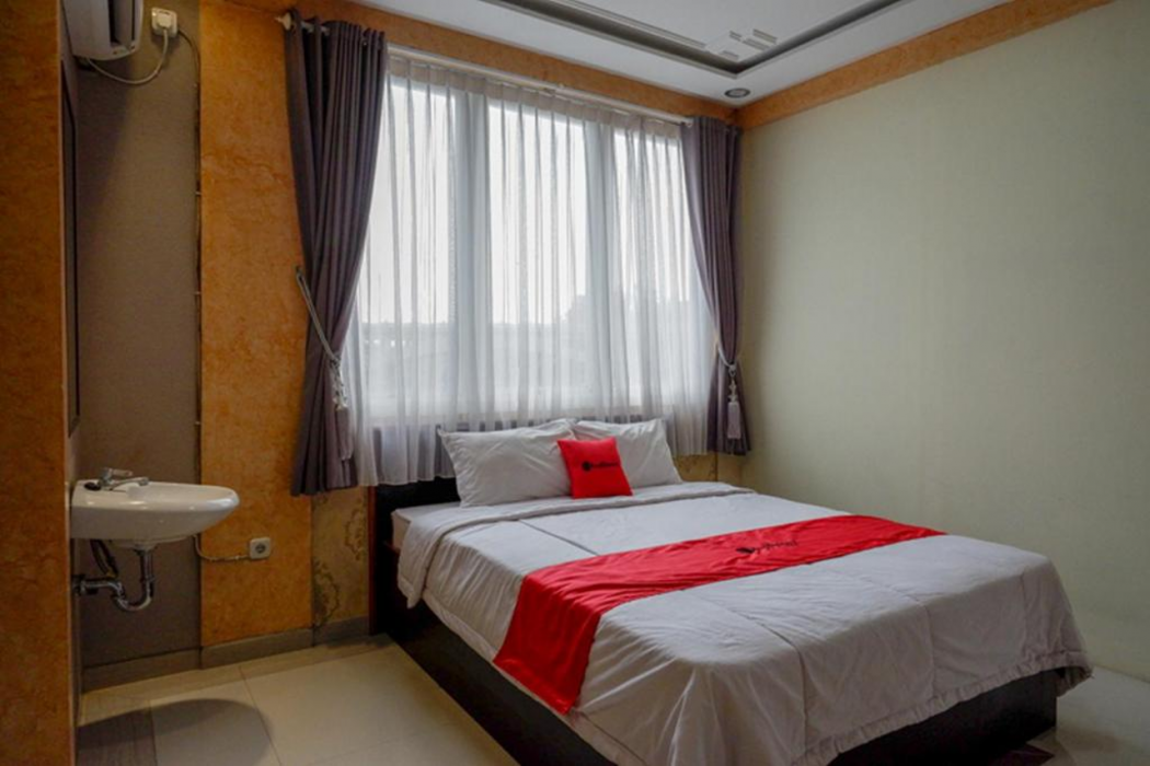 Hotel O Yogyakarta near Jogja City Mall formerly Bama Guesthouse 9/35