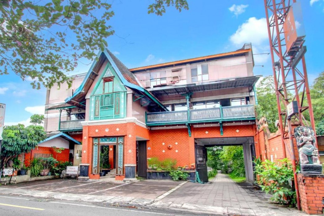 Hotel O near Keraton Yogyakarta