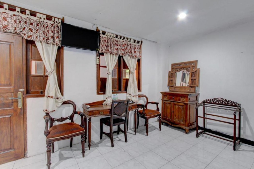 Hotel O near Keraton Yogyakarta 9/16