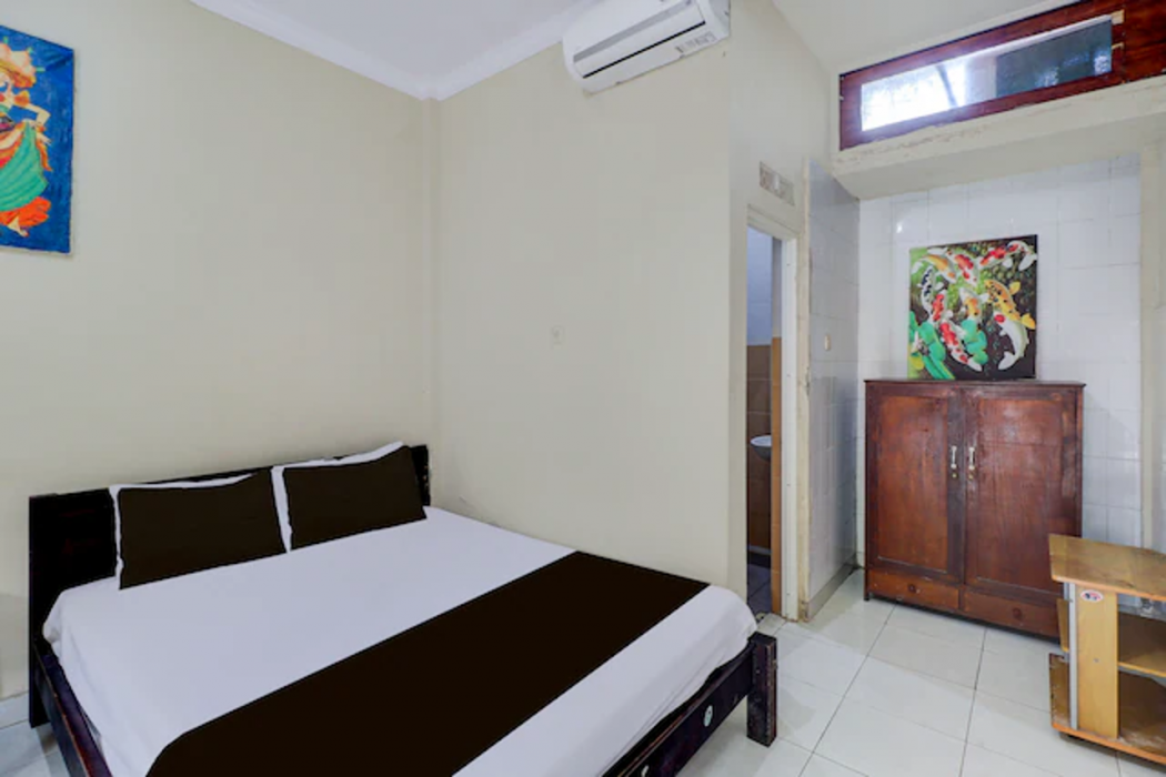 Hotel O Bali near Beachwalk Shopping Center formerly Budget Door Legian Inn 39/63