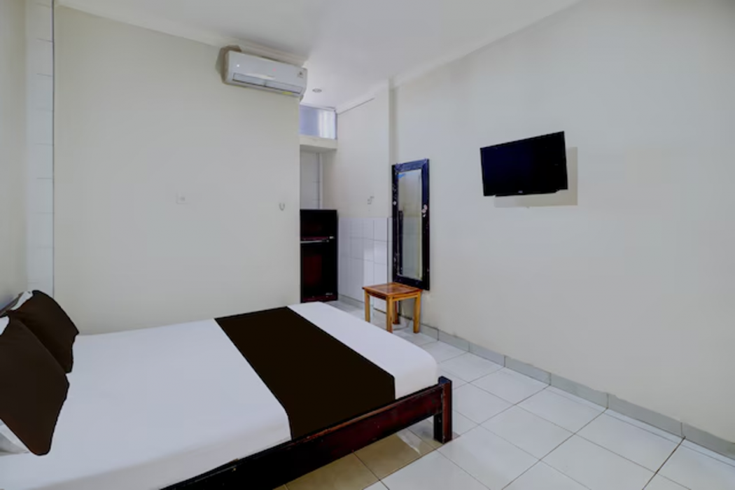 Hotel O Bali near Beachwalk Shopping Center formerly Budget Door Legian Inn 18/63