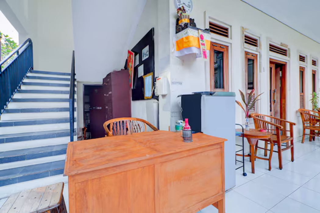 Hotel O Bali near Beachwalk Shopping Center formerly Budget Door Legian Inn 11/63