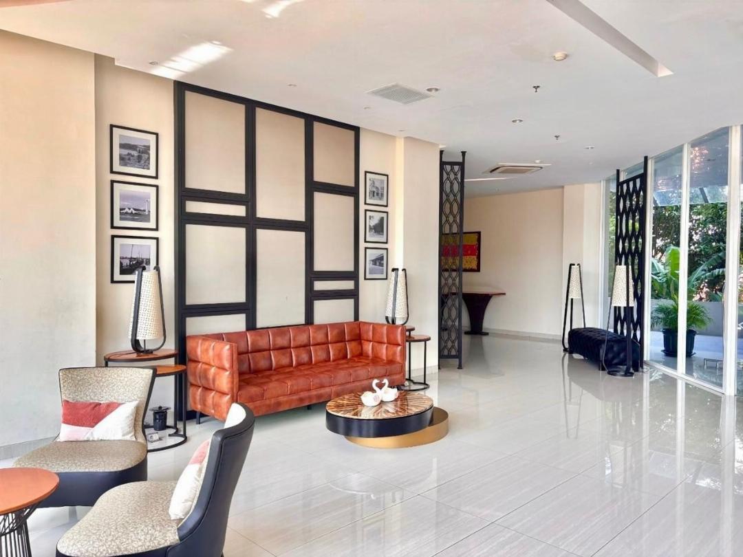 Hotel Primebiz Tegal 9/60