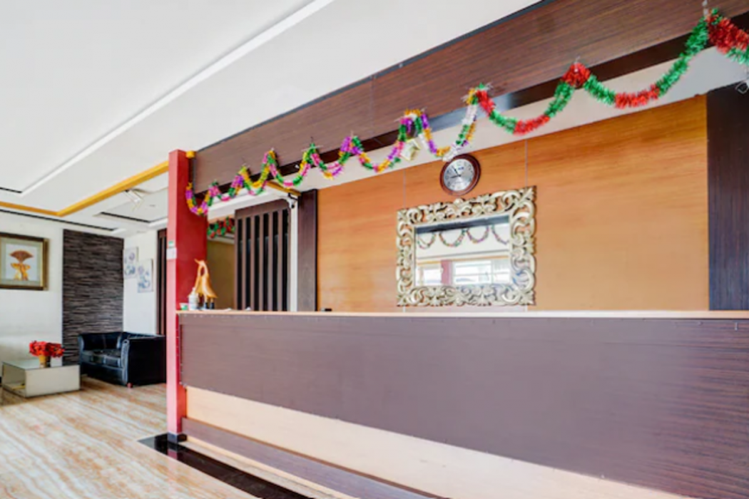 Hotel O Siwalankerto Near Surabaya Carnival 8/47