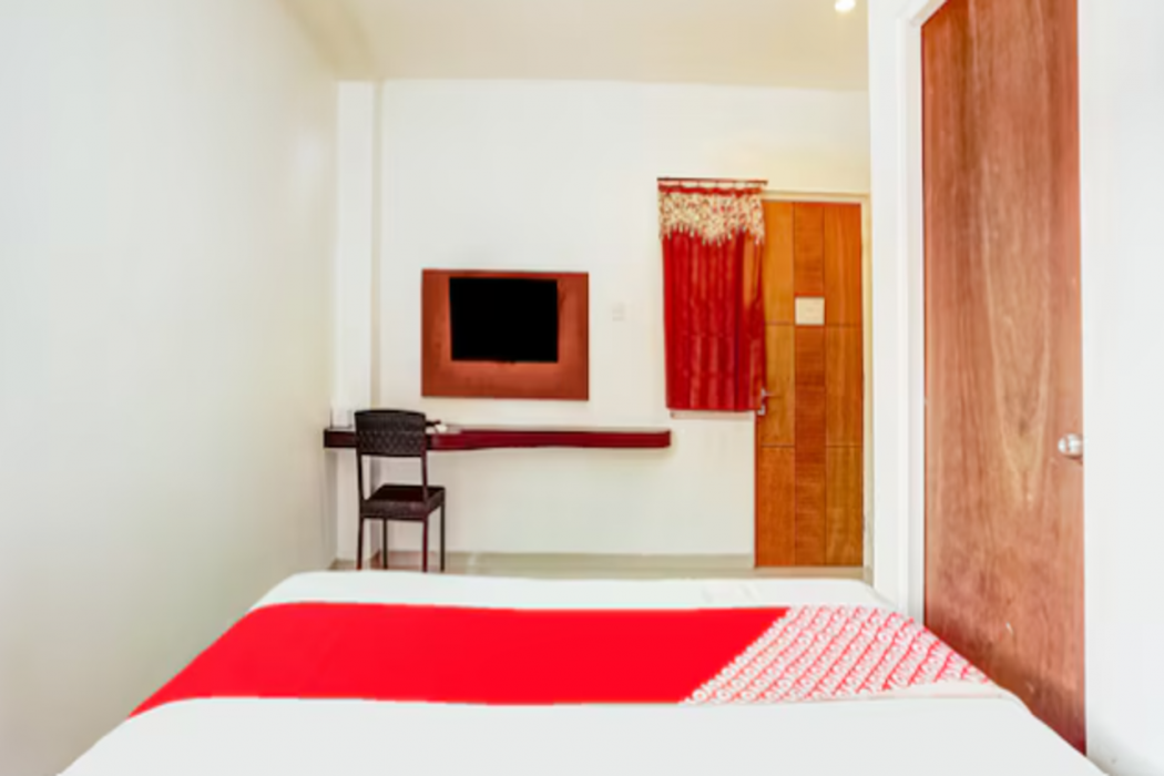 Hotel O Siwalankerto Near Surabaya Carnival 20/47