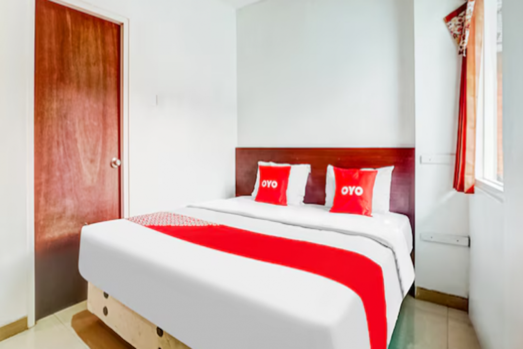 Hotel O Siwalankerto Near Surabaya Carnival 19/47