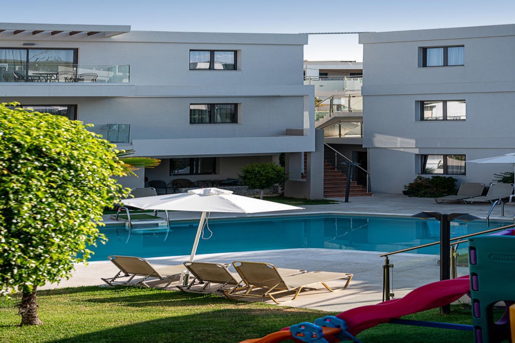 Minos Village 50/81