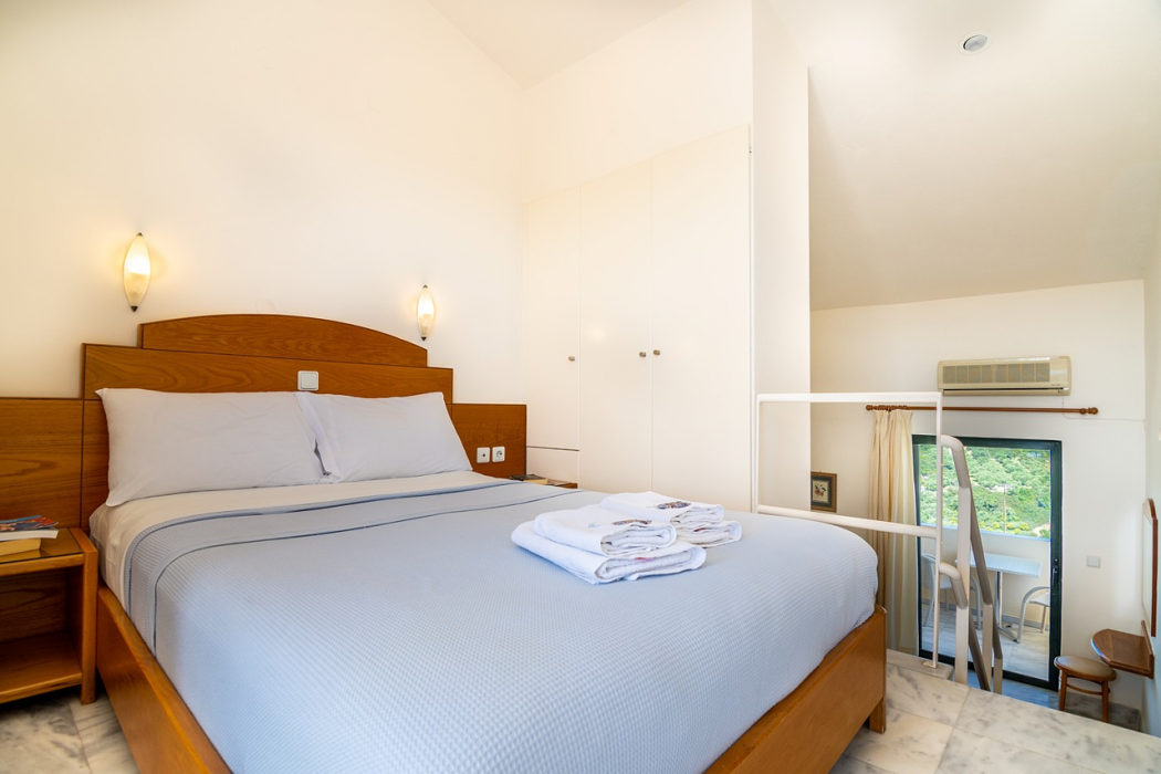 Orestis Hotel 13/56
