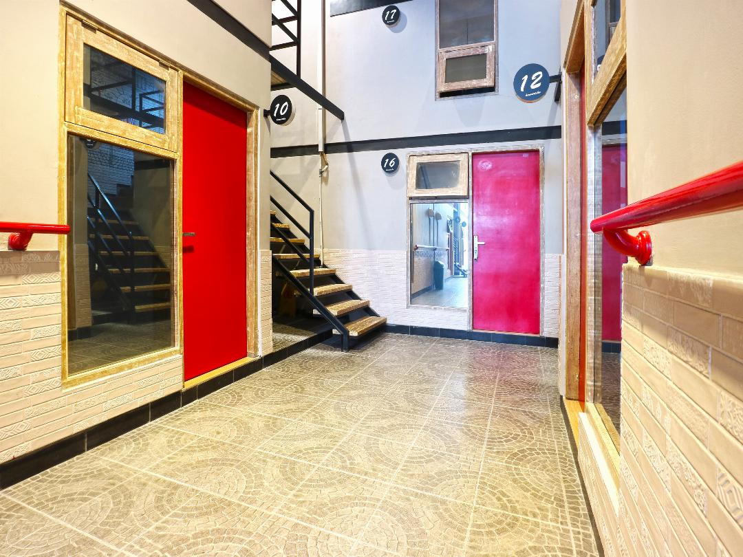 Kamariska Hostel 12/61