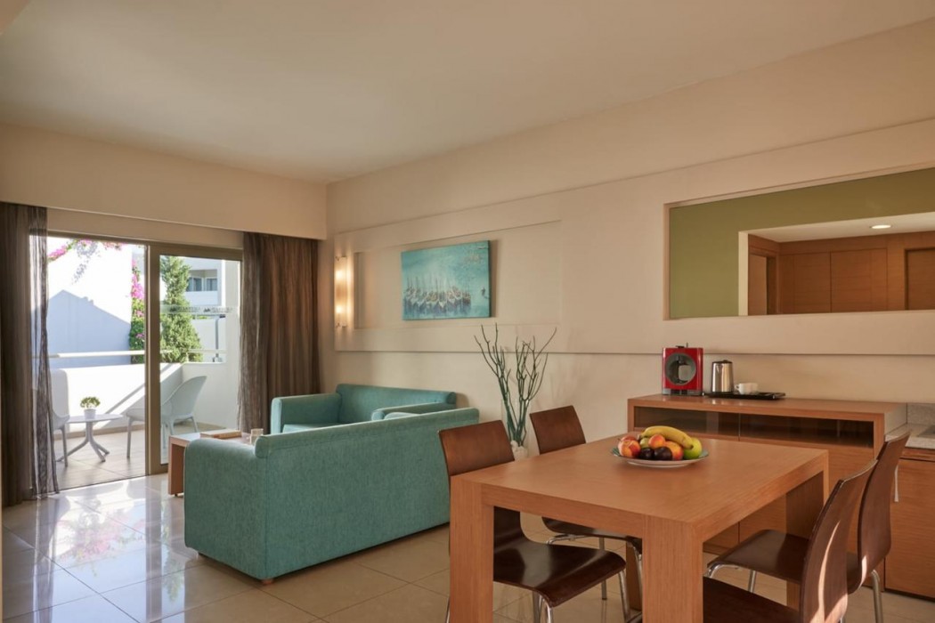 Atlantica Amalthia Beach Hotel 28/65