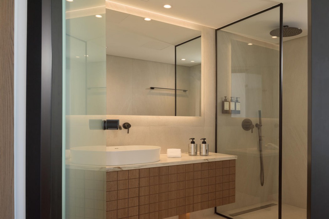 Galaxy Suites Boutique Resort 33/133