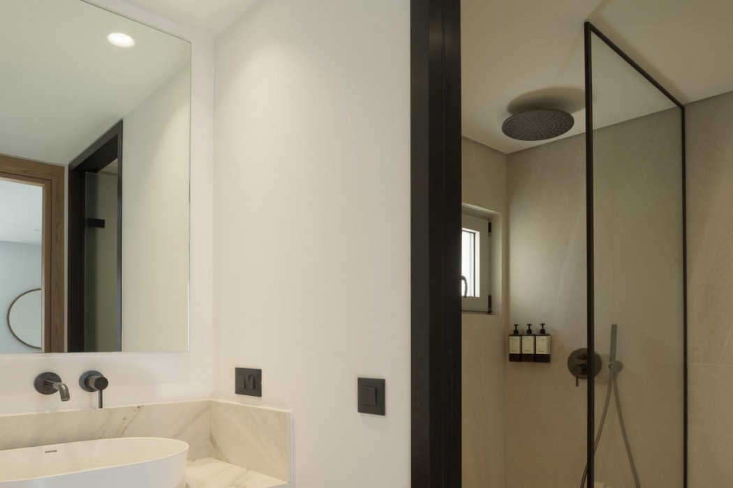 Galaxy Suites Boutique Resort 63/133