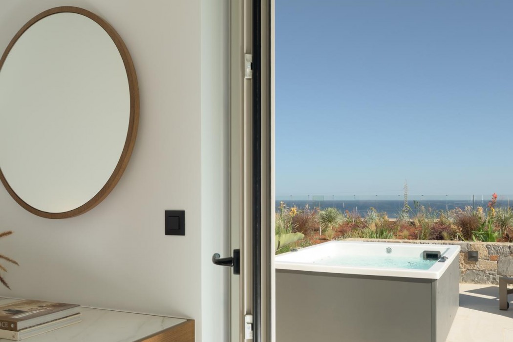 Galaxy Suites Boutique Resort 58/133