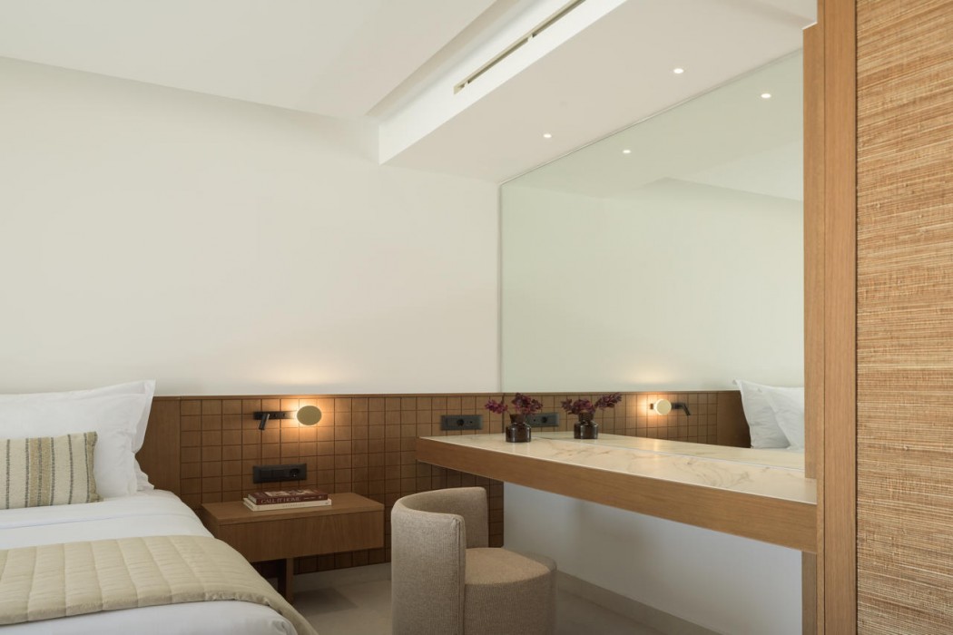 Galaxy Suites Boutique Resort 36/133