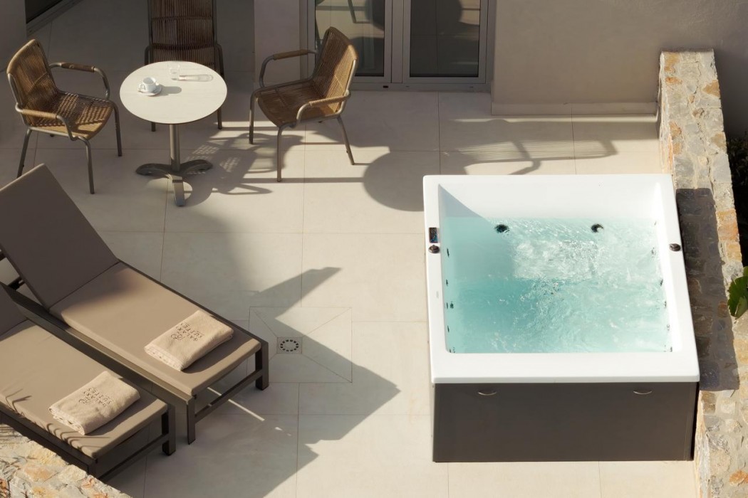 Galaxy Suites Boutique Resort 66/133
