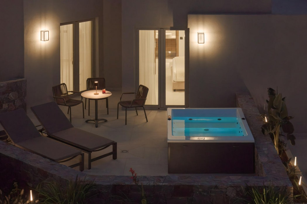 Galaxy Suites Boutique Resort 44/133