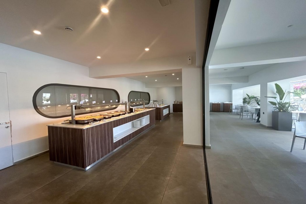 Selini Suites and Waterpark 24/38