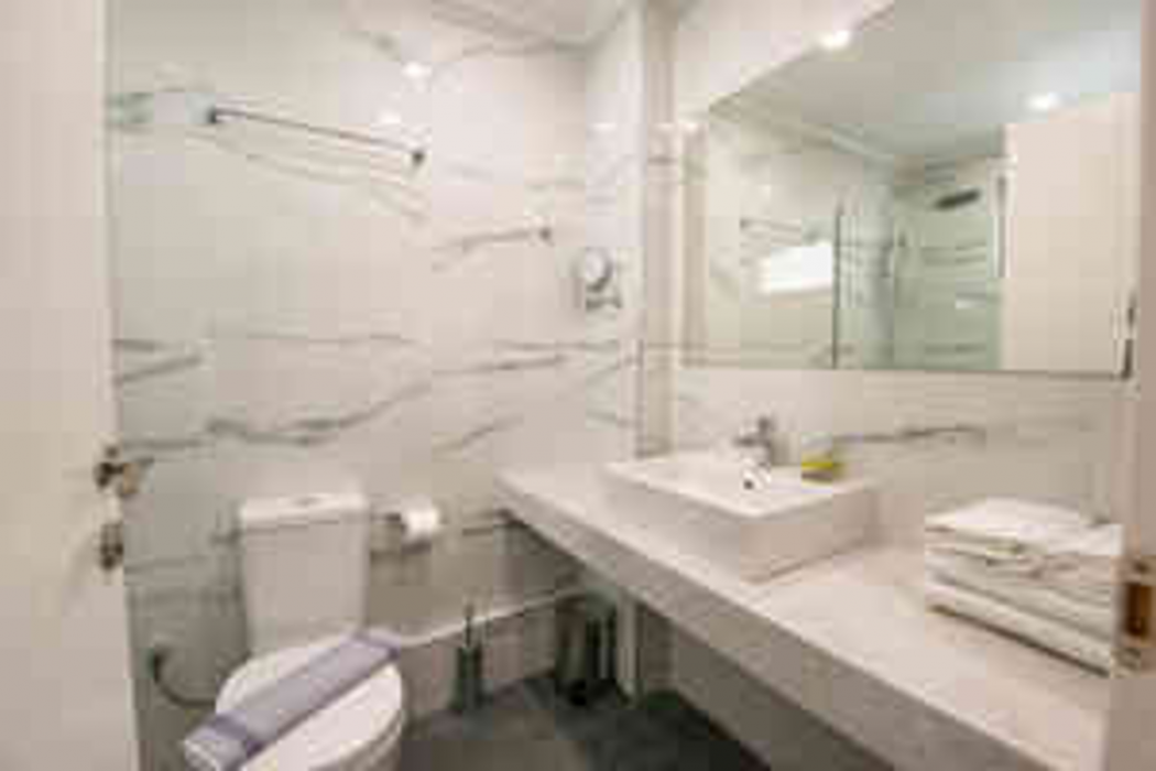 Selini Suites and Waterpark 7/38