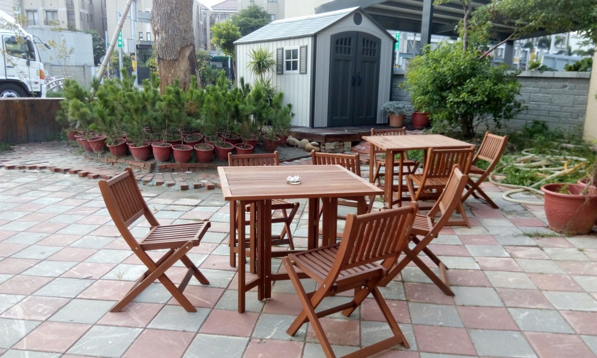 Lutel Hotel 60/100