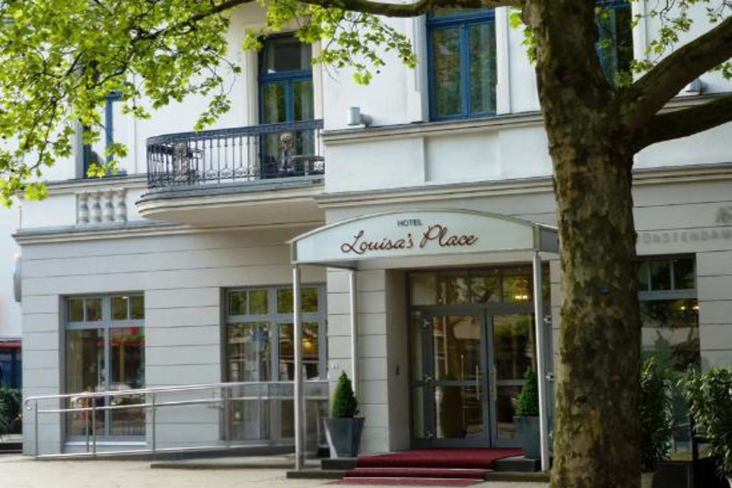 Louisas Place Hotel 4/108