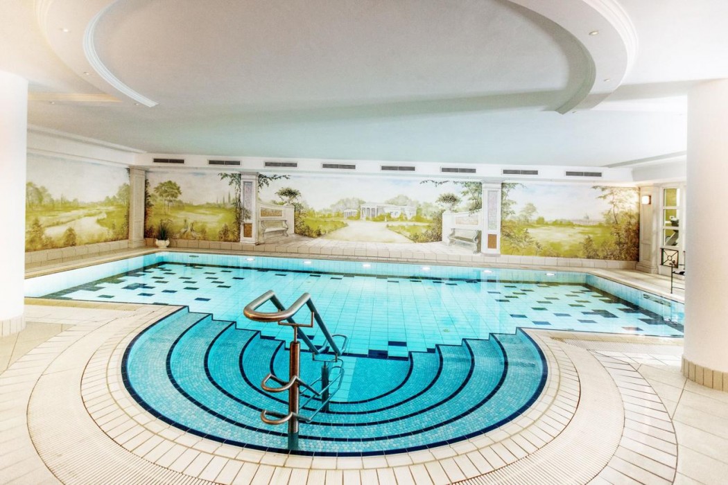 Louisas Place Hotel 80/108
