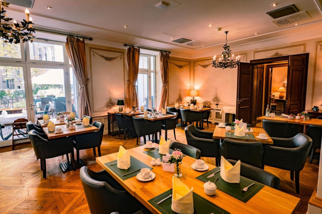 Louisas Place Hotel 71/108