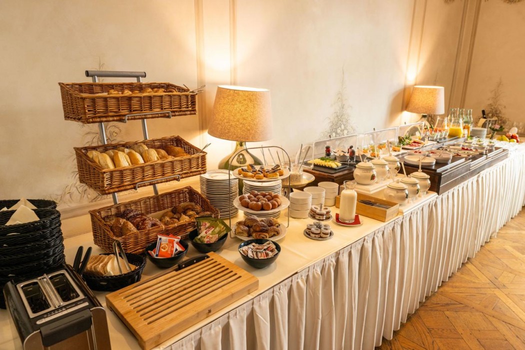 Louisas Place Hotel 72/108