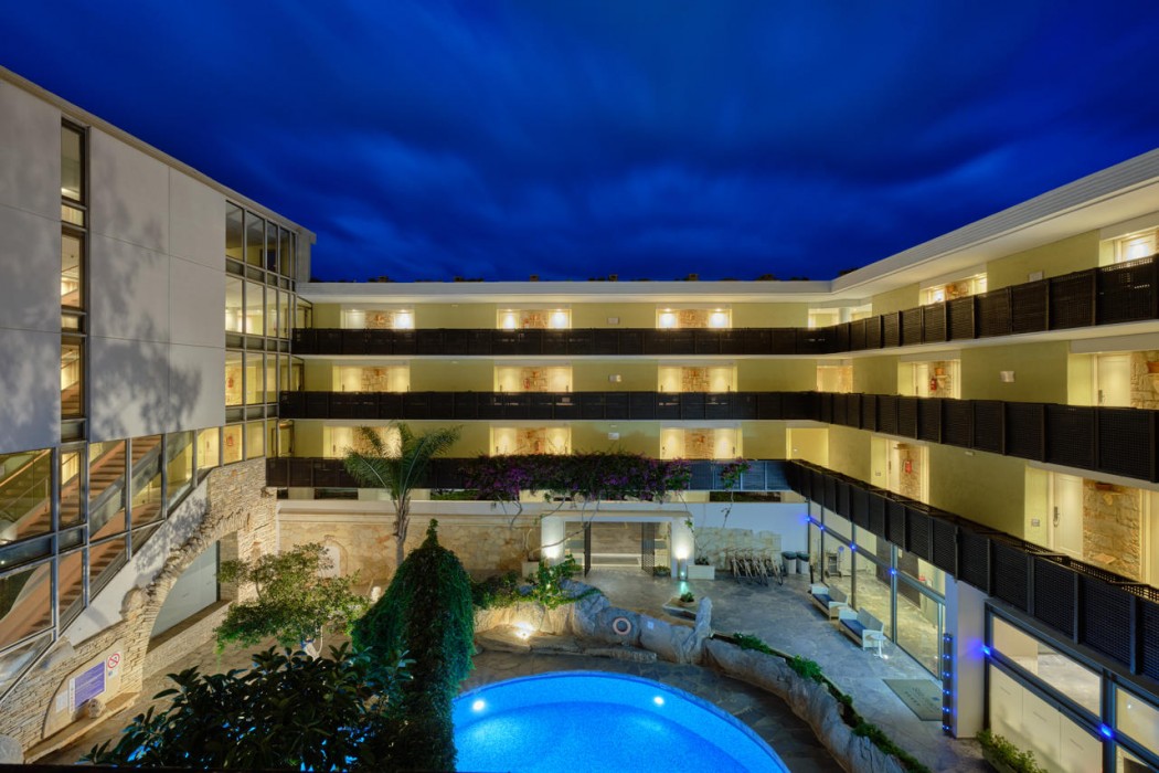 Sitia Beach City Resort and Spa 4/63