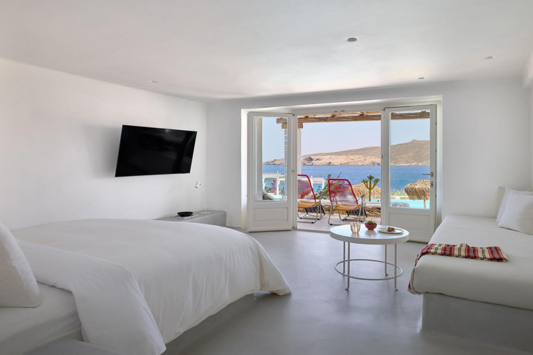 Mykonos Lolita, A Resort to Live 12/47