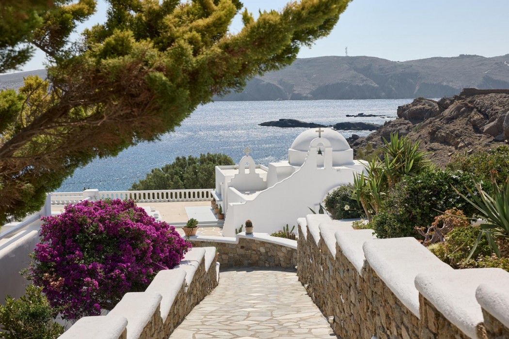 Mykonos Lolita, A Resort to Live 5/47