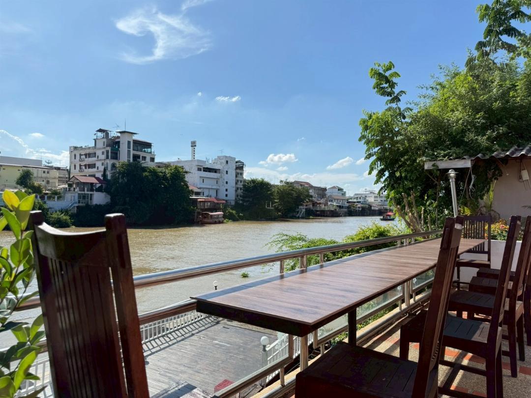 Ayothaya Riverside Hotel 6/51