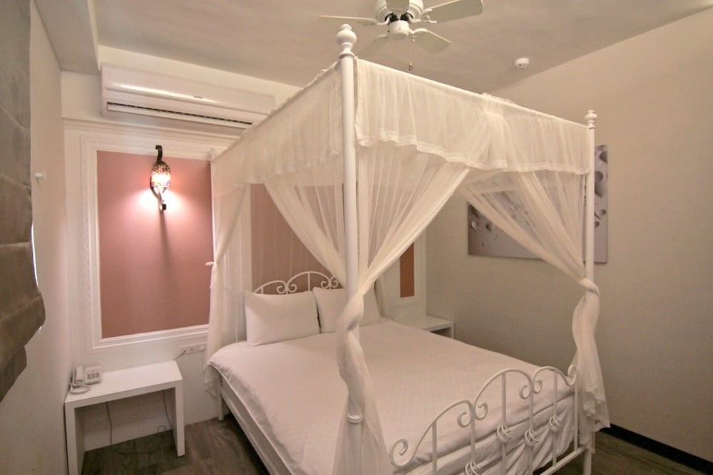 Sea Residences 6/54