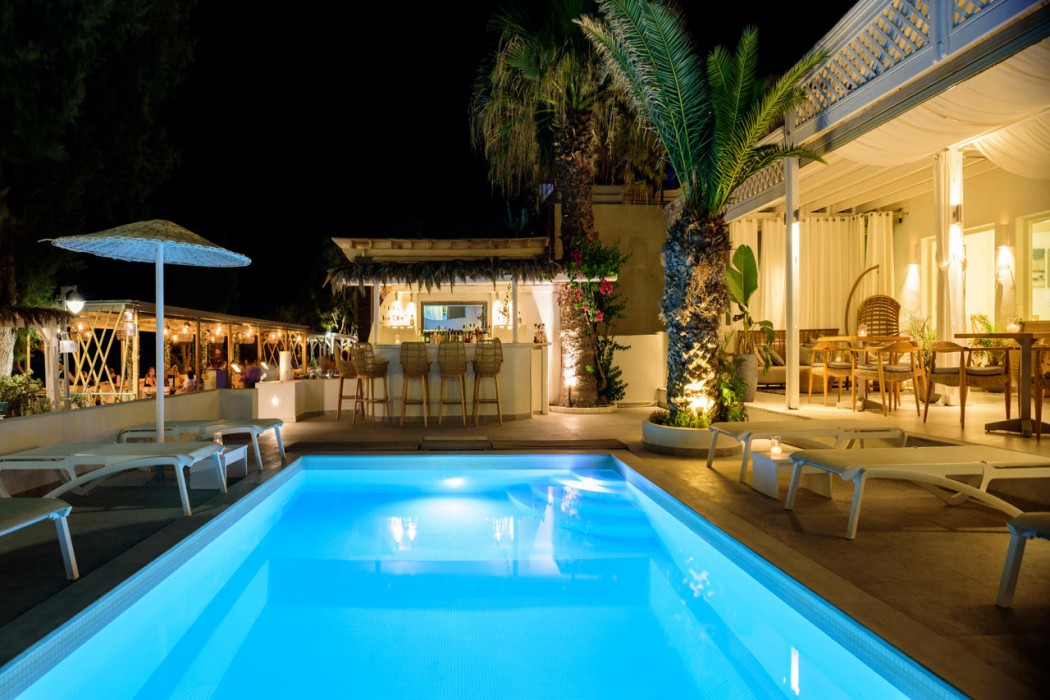 Alesahne Beach Hotel 36/74