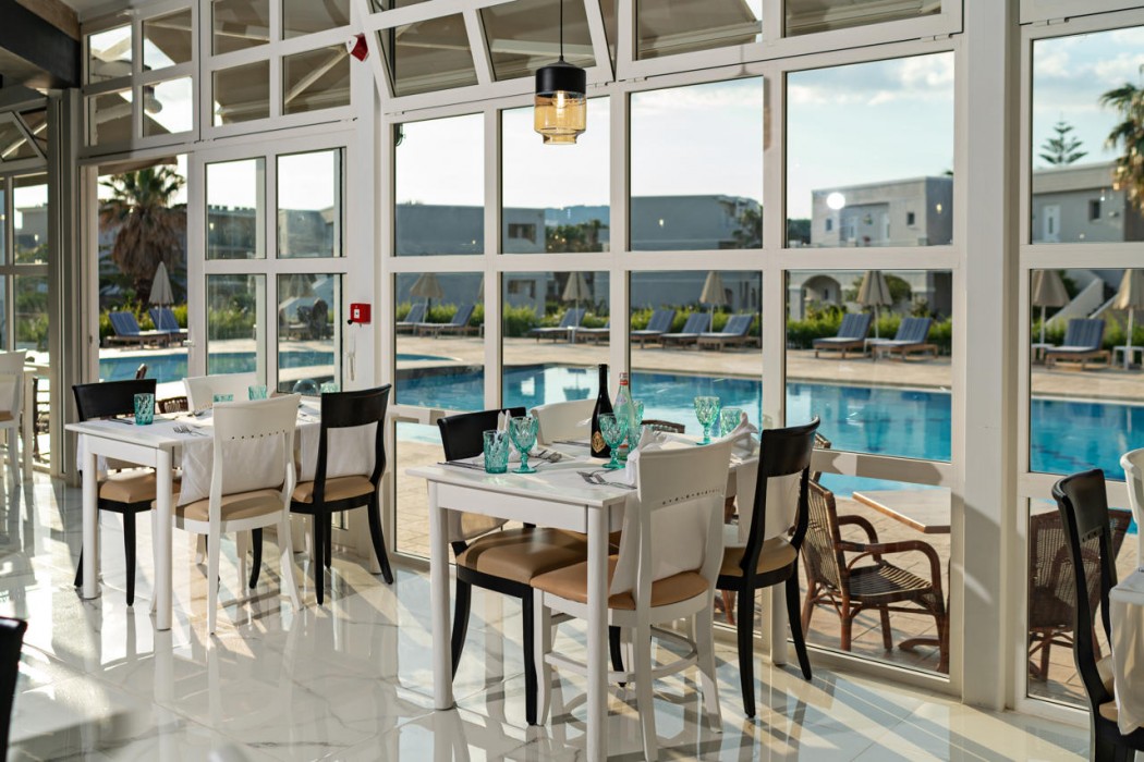 Delfina Tropic Beach 102/121