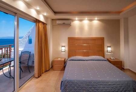 Room at Elounda Breeze Resort, AGIOS NIKOLAOS