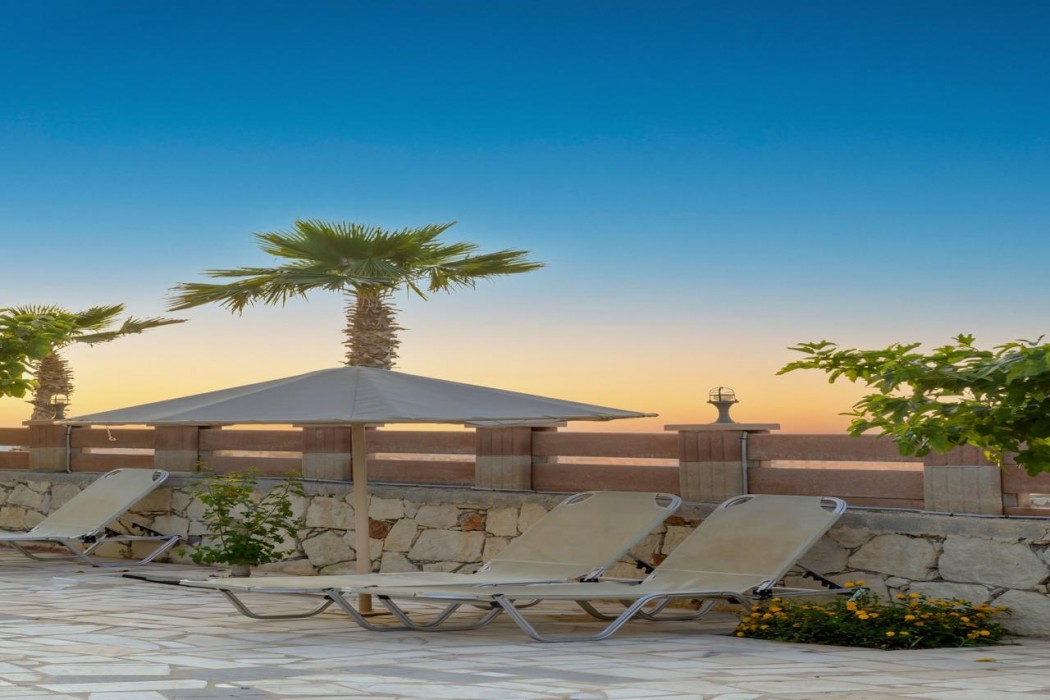 Eri Beach and Village 50/139